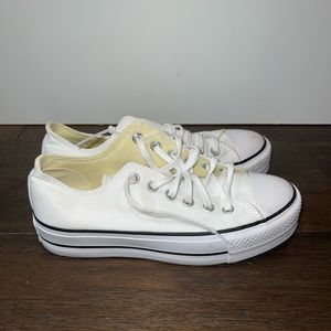 Converse Chuck Taylor Platform Sneakers